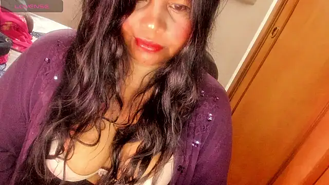 ebonycamelia online show from July 25, 2026, 9:51 am