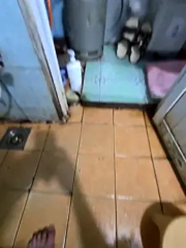 huykkk99 online show from January 18, 2026, 4:22 pm