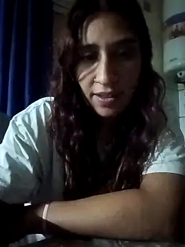 cata bronw online show from April 7, 2026, 4:13 am