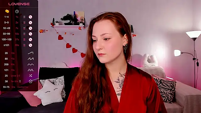 velvet cherry  online show from November 29, 2025, 9:01 am