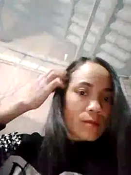 bela-hayes online show from December 15, 2025, 12:53 pm