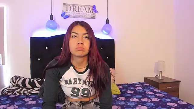 melany tits online show from December 15, 2025, 3:44 am