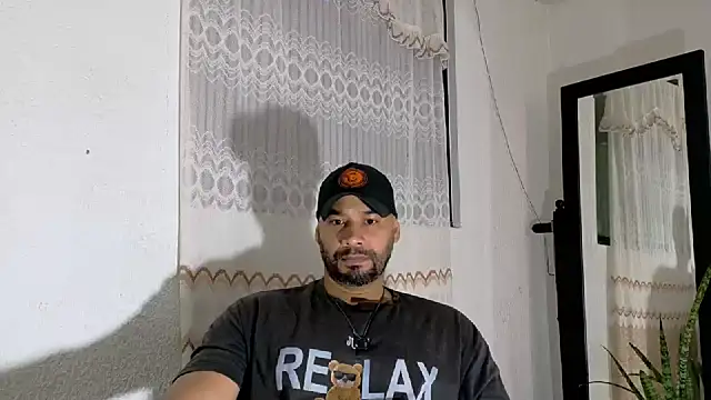 musclehetero online show from July 19, 2026, 12:31 pm