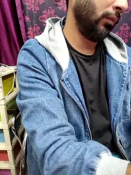 Cute Lucky online show from February 4, 2026, 3:18 pm