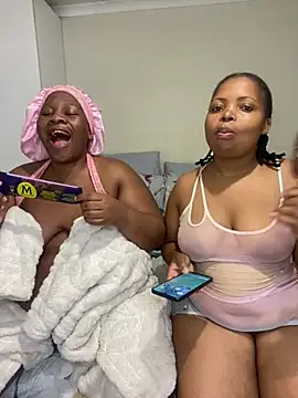 CamilaXXX20 online show from April 16, 2026, 8:53 pm