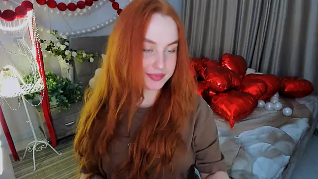 Snapshot of AirySilhouette chatting on February 15, 2026, 6:15 pm AirySilhouette online show from February 15, 2026, 6:15 pm