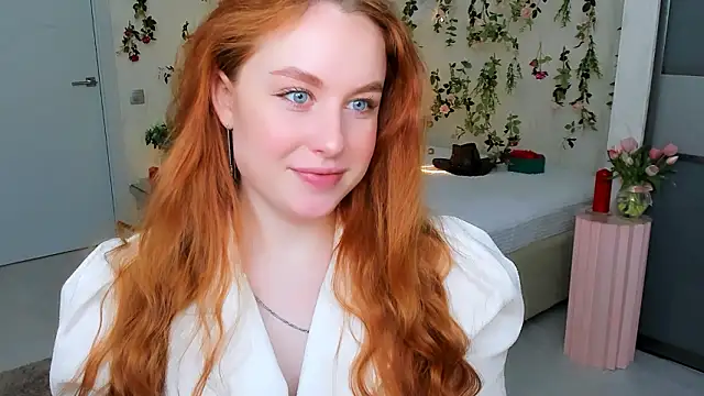 Snapshot of AirySilhouette chatting on March 17, 2026, 10:07 am AirySilhouette online show from March 17, 2026, 10:07 am