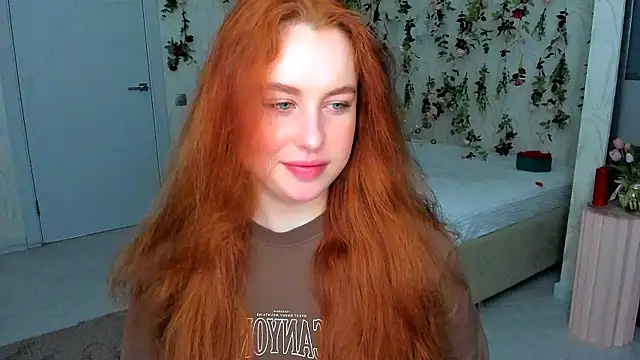 Snapshot of AirySilhouette chatting on April 1, 2026, 10:05 am AirySilhouette online show from April 1, 2026, 10:05 am