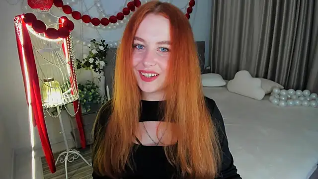 Snapshot of AirySilhouette chatting on April 3, 2026, 7:12 pm AirySilhouette online show from April 3, 2026, 7:12 pm