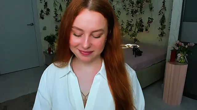 Snapshot of AirySilhouette chatting on May 23, 2026, 4:07 am AirySilhouette online show from May 23, 2026, 4:07 am