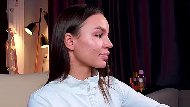 Snapshot of Tiffany_Sweetie chatting on January 18, 2026, 11:47 am Tiffany Sweetie online show from January 18, 2026, 11:47 am