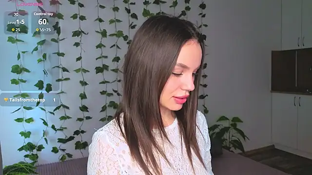 Snapshot of Tiffany_Sweetie chatting on April 16, 2026, 1:12 pm Tiffany Sweetie online show from April 16, 2026, 1:12 pm