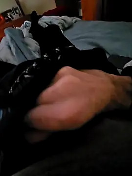 Snapshot of Raika25 chatting on November 26, 2025, 3:46 pm Raika25 online show from November 26, 2025, 3:46 pm