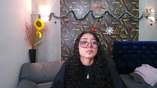 sweett love  online show from January 17, 2026, 6:51 am