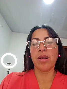 JustSamantha  online show from April 15, 2026, 7:58 pm