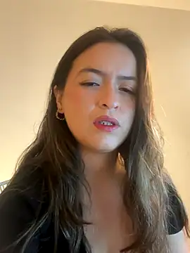 Little  Danni1 online show from December 3, 2025, 2:19 am