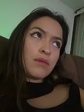 Little  Danni1 online show from February 20, 2026, 4:20 am