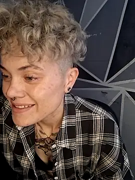 megan NL online show from December 21, 2025, 8:49 pm