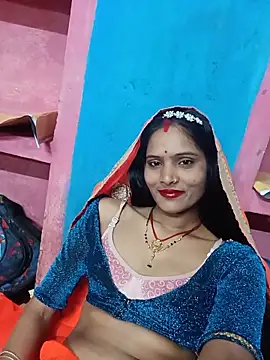 Snapshot of Rt_kinjal chatting on May 17, 2026, 9:33 pm Rt kinjal online show from May 17, 2026, 9:33 pm
