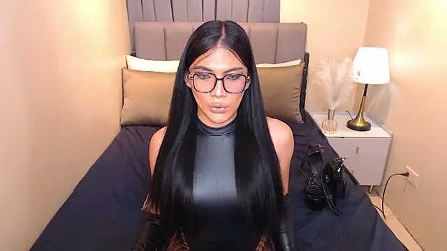 Snapshot of KelsieSilva chatting on December 19, 2025, 7:59 am KelsieSilva online show from December 19, 2025, 7:59 am