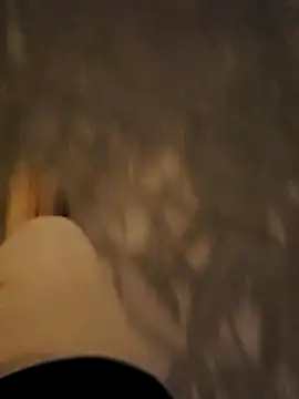 Snapshot of Meow_buggie chatting on February 3, 2026, 1:15 am Meow buggie online show from February 3, 2026, 1:15 am