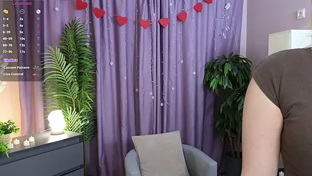 ImiMonroe online show from February 18, 2026, 10:55 am