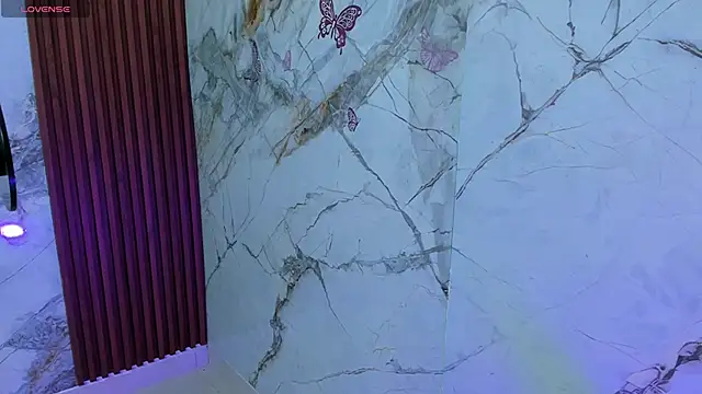 Latina candy01 online show from April 9, 2026, 7:08 pm