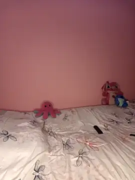 Snapshot of Venus2357 chatting on December 4, 2025, 1:15 am Venus2357 online show from December 4, 2025, 1:15 am