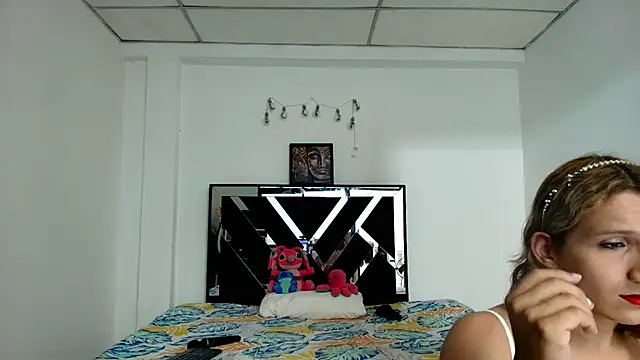 Venus2357 online show from April 26, 2026, 9:40 am