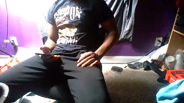 Worlds Finest Chocolate online show from November 20, 2025, 7:24 pm