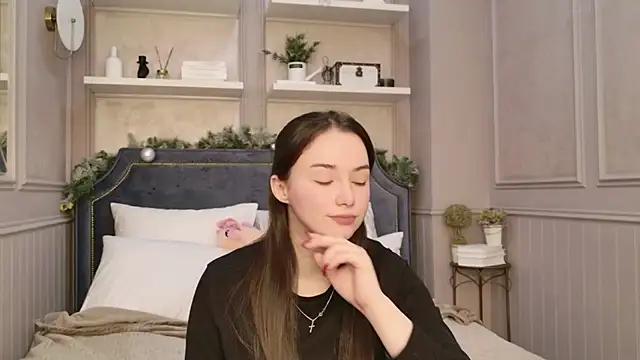 Snapshot of Amber_Bond chatting on January 13, 2026, 5:46 am Amber Bond online show from January 13, 2026, 5:46 am