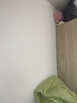 Snapshot of katthyasmitth chatting on February 5, 2026, 5:17 pm katthyasmitth online show from February 5, 2026, 5:17 pm