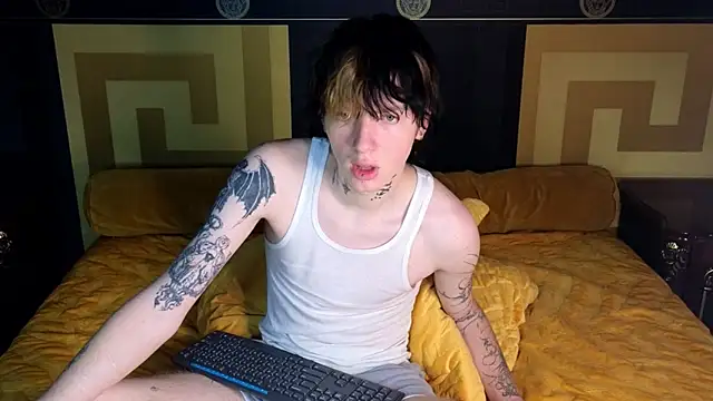 Snapshot of TRAVIS_CLAS chatting on November 22, 2025, 3:00 pm TRAVIS CLAS online show from November 22, 2025, 3:00 pm