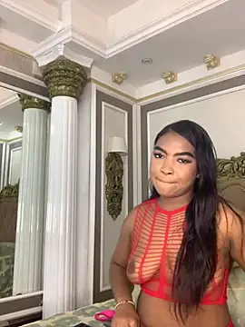 Snapshot of Mariana_Davies1 chatting on November 28, 2025, 1:36 pm Mariana Davies1 online show from November 28, 2025, 1:36 pm