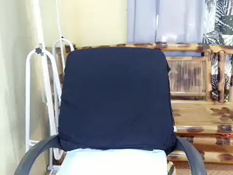 lovelyxmorena online show from April 10, 2026, 1:33 am