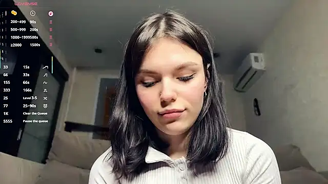 StacieGregoreski online show from January 8, 2026, 12:29 pm