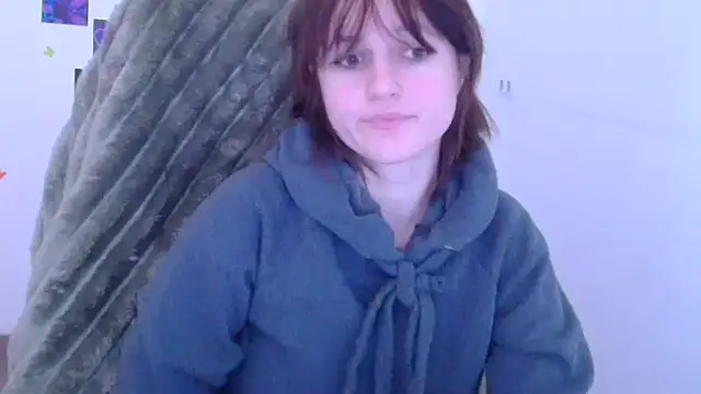 Alice Wonderme online show from February 10, 2026, 6:28 am