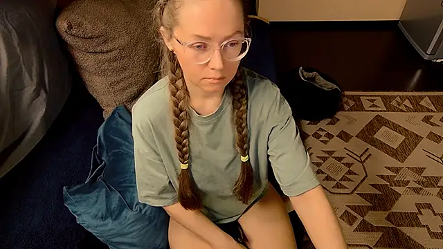 G0LDI online show from April 2, 2026, 5:43 pm