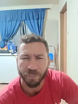 Snapshot of RobertoLuiz84 chatting on May 14, 2026, 4:52 am RobertoLuiz84 online show from May 14, 2026, 4:52 am