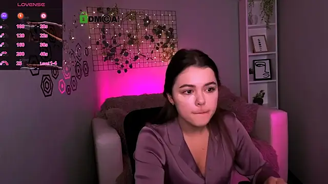 maddycats online show from December 13, 2025, 8:47 pm