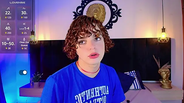 Skyee angel online show from March 4, 2026, 7:42 pm