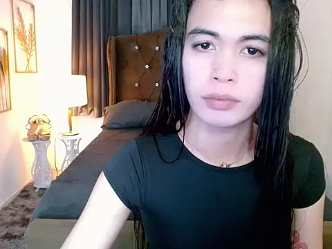 Snapshot of hollyyumiloove chatting on March 20, 2026, 11:04 am hollyyumiloove online show from March 20, 2026, 11:04 am