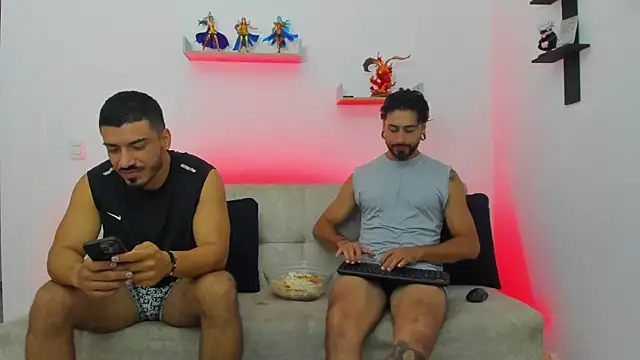 heteros curious online show from March 28, 2026, 1:16 am