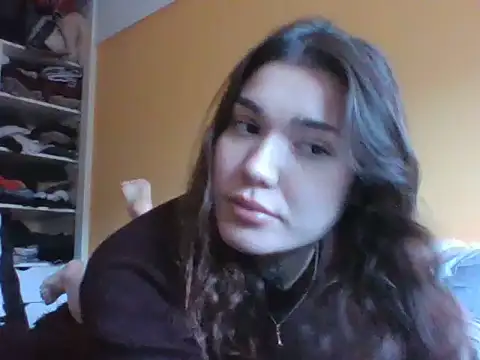 Snapshot of frutillitaaok_ chatting on July 7, 2026, 7:40 pm frutillitaaok online show from July 7, 2026, 7:40 pm