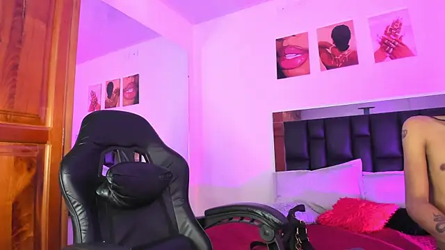 ValeryTs1 online show from April 14, 2026, 6:58 pm