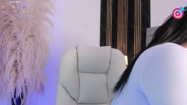 amaia santini online show from March 31, 2026, 7:03 pm