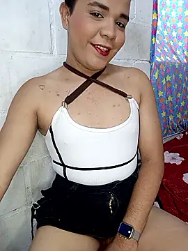 Emily Jedet online show from April 5, 2026, 6:16 pm