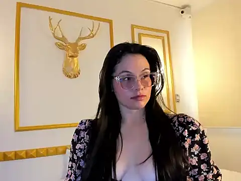 samantha loughty online show from December 13, 2025, 7:53 pm