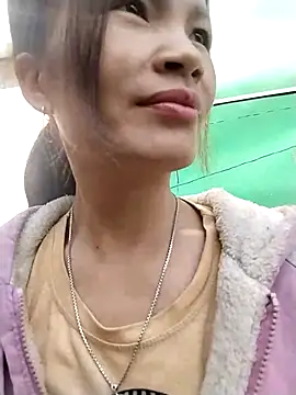 Snapshot of nangmo chatting on November 23, 2025, 3:28 am nangmo online show from November 23, 2025, 3:28 am