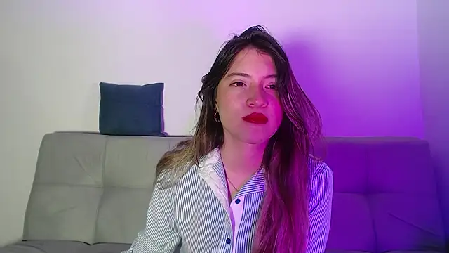 hanna  jones7 online show from February 4, 2026, 1:11 am